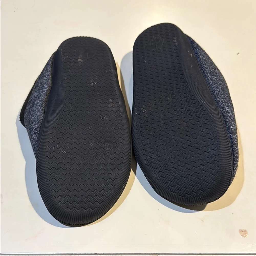 Steelers Slippers - Gray size L 11-12 men